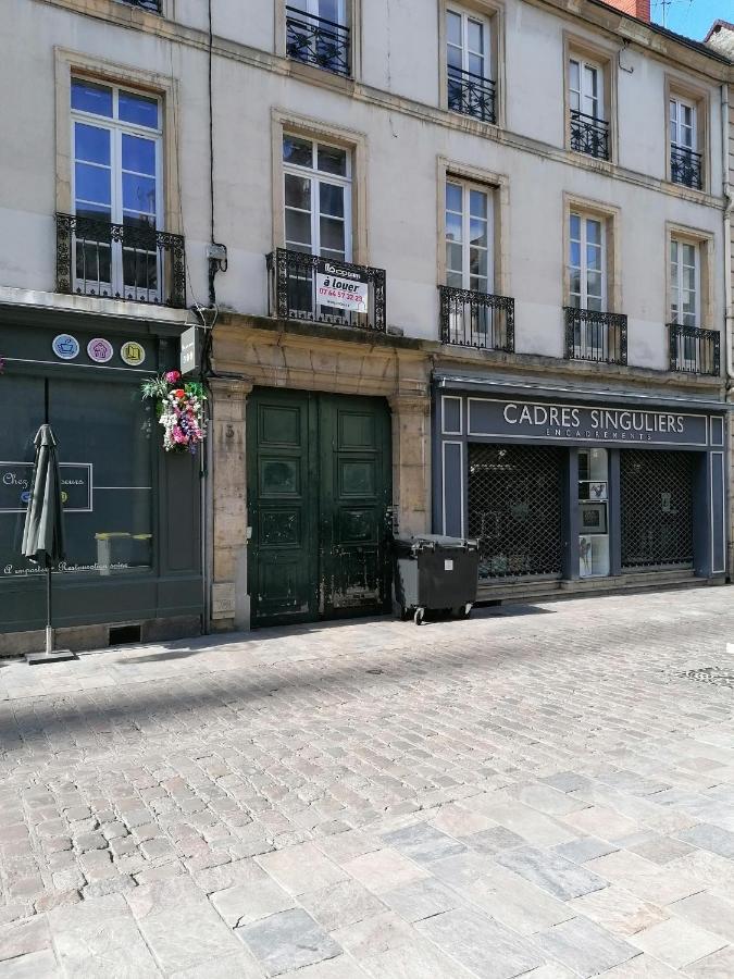 "L' Atelier De La Tour" - Centre Ville - Confort - Cosy -Relax Dijon Luaran gambar
